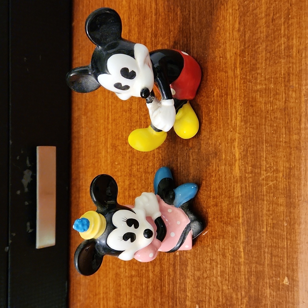 Mackey and Minnie figurines